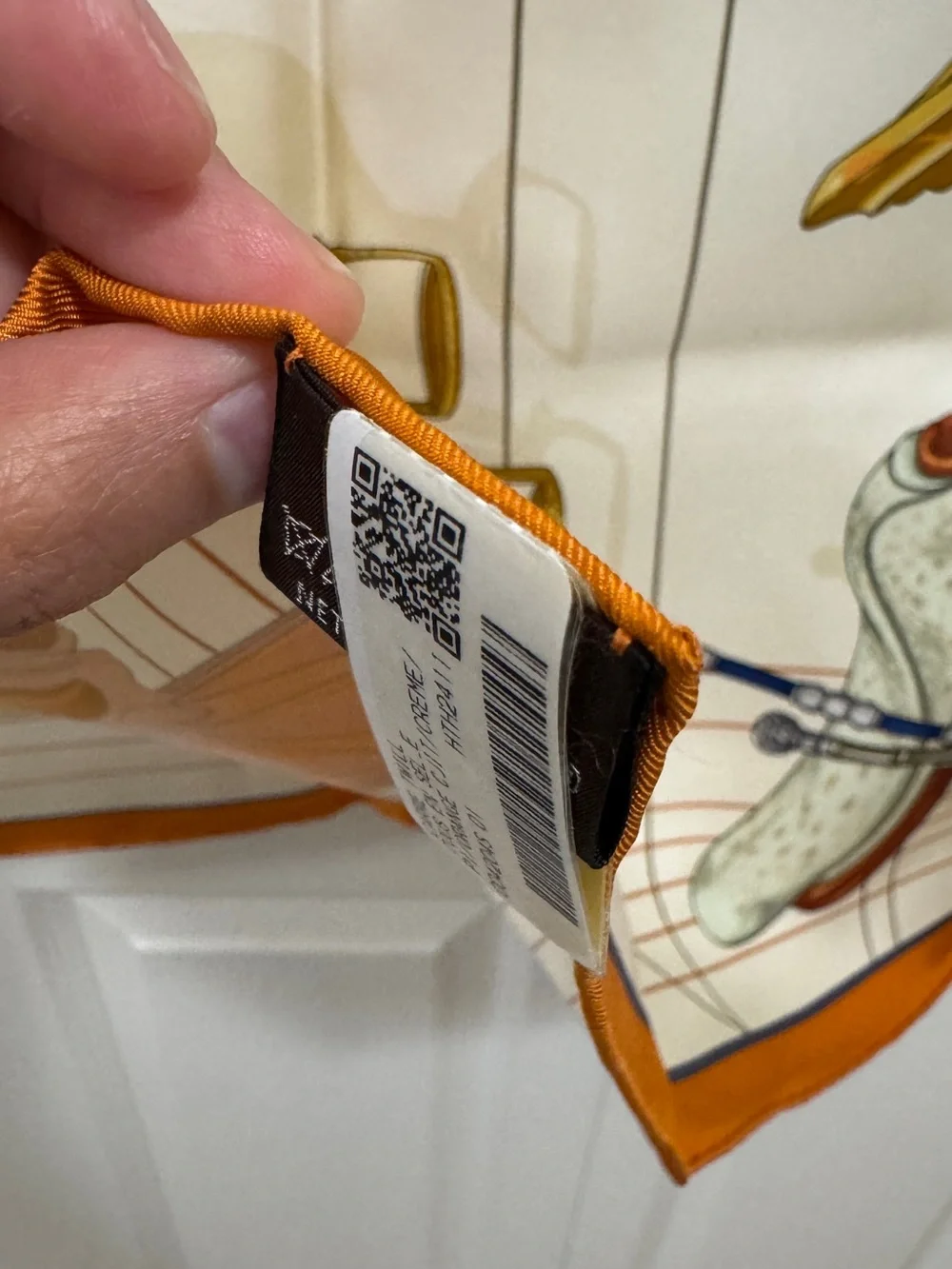 Hermes 90cm Tous En Selle - Cream & Orange Scarf